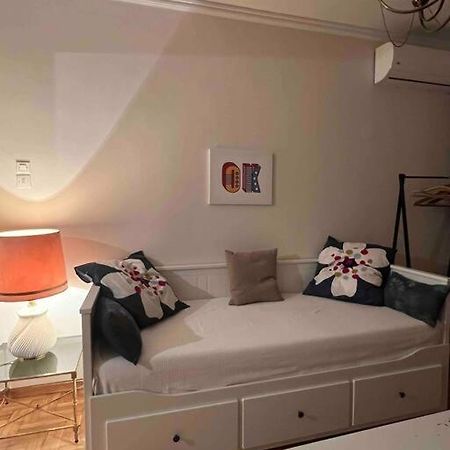 4Th Floor Cosy Apartment In Metaxourgeio Athens Ngoại thất bức ảnh