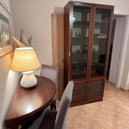 4Th Floor Cosy Apartment In Metaxourgeio Athens Ngoại thất bức ảnh