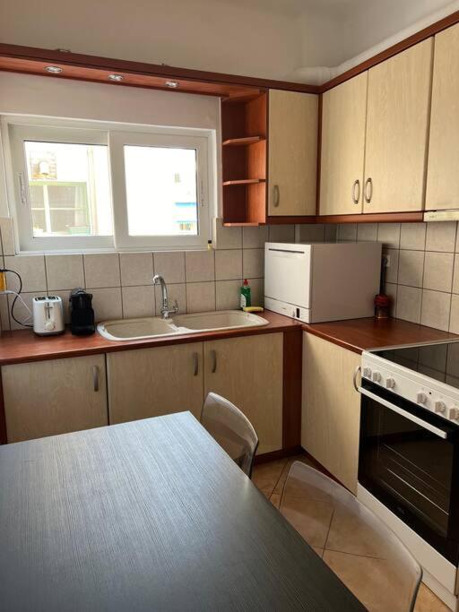 4Th Floor Cosy Apartment In Metaxourgeio Athens Ngoại thất bức ảnh