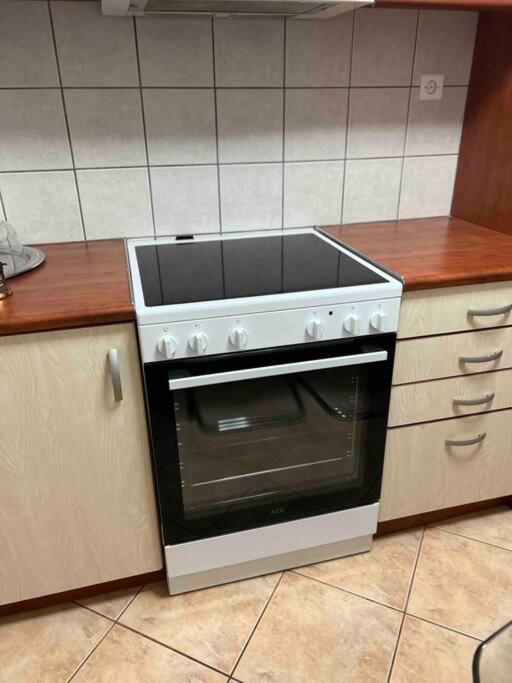 4Th Floor Cosy Apartment In Metaxourgeio Athens Ngoại thất bức ảnh
